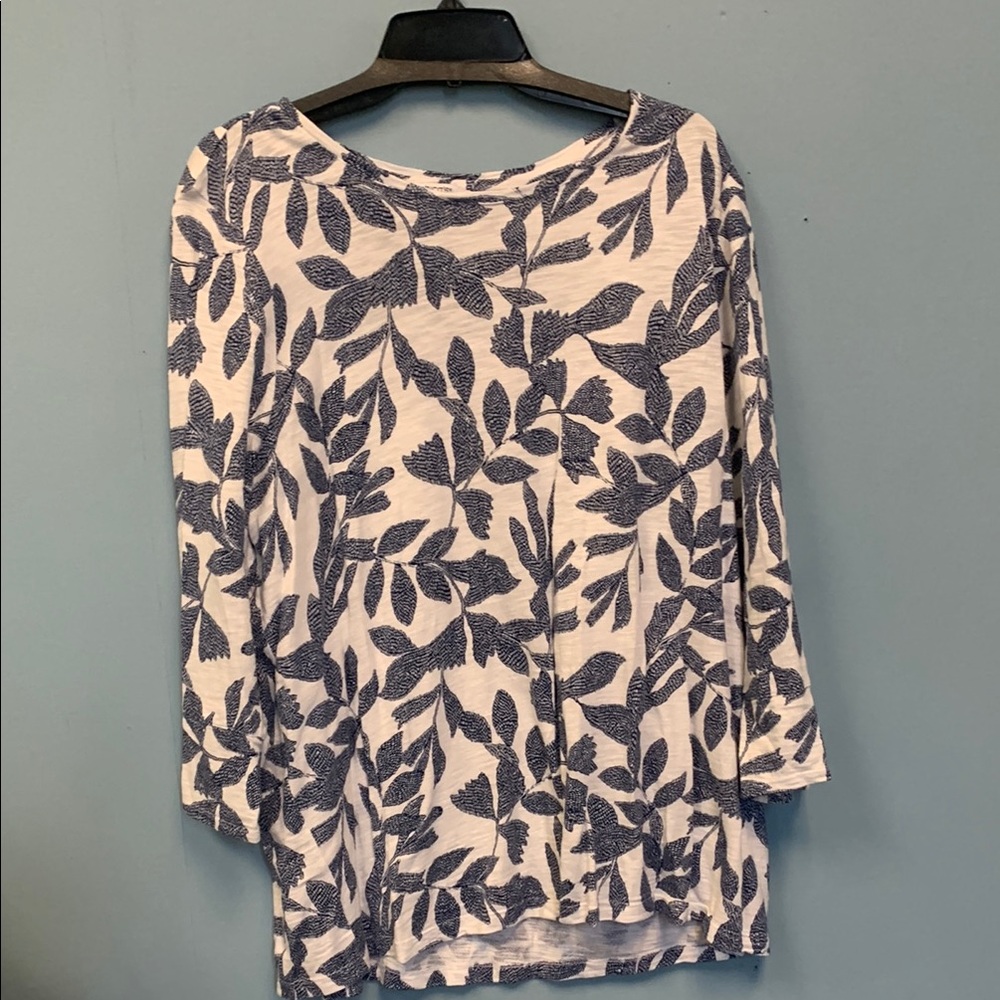 Chico's Navy Leaf Pattern Long Sleeve Top